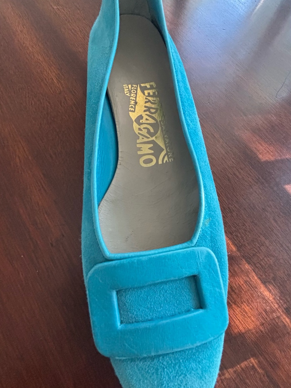 Salvatore Ferragamo Vara Suede Flats – Turquoise – Size 6 – Made in Italy – NEW - Picture 2 of 9